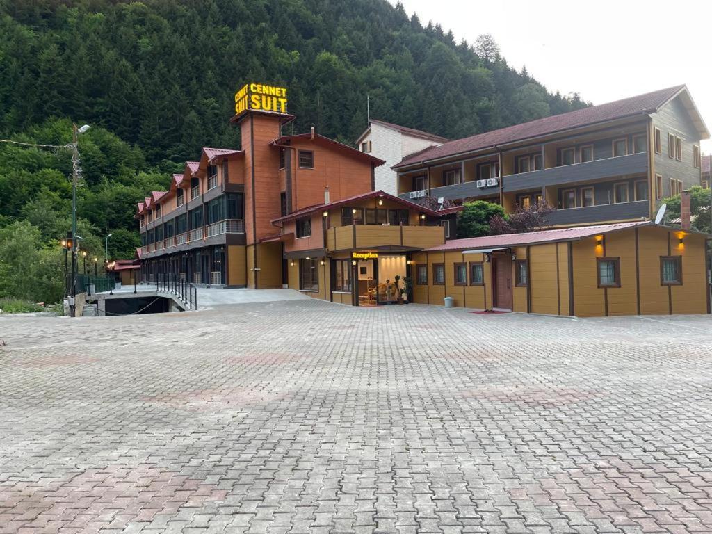 Cennet Suit Otel Uzungöl Εξωτερικό φωτογραφία