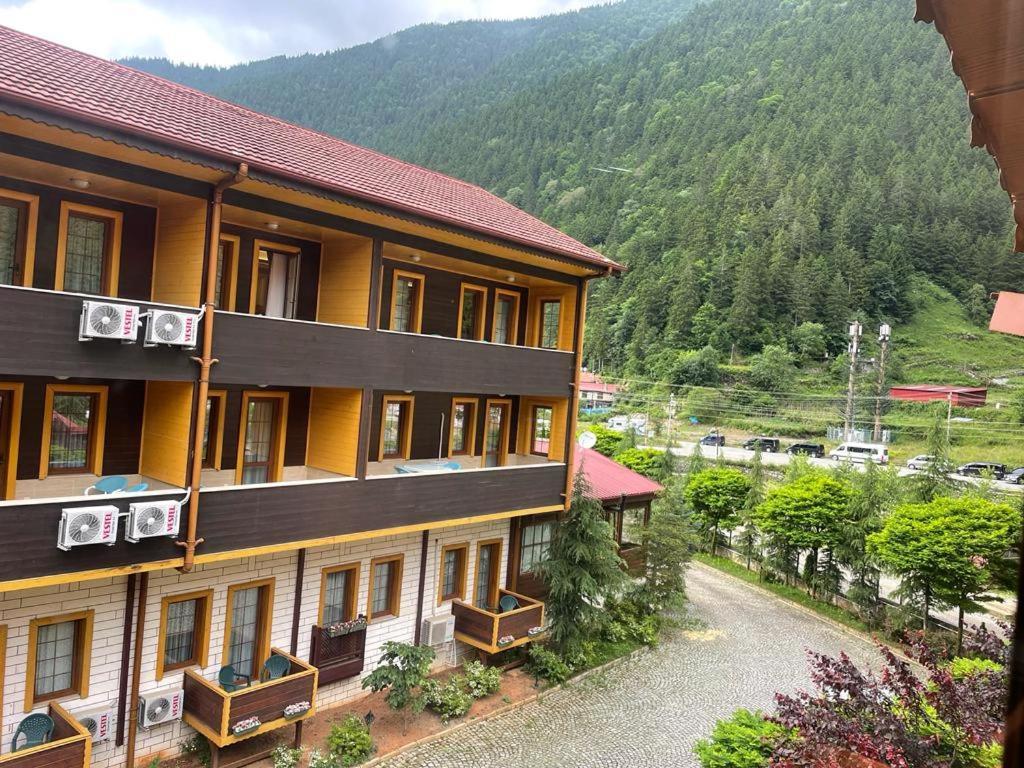 Cennet Suit Otel Uzungöl Εξωτερικό φωτογραφία